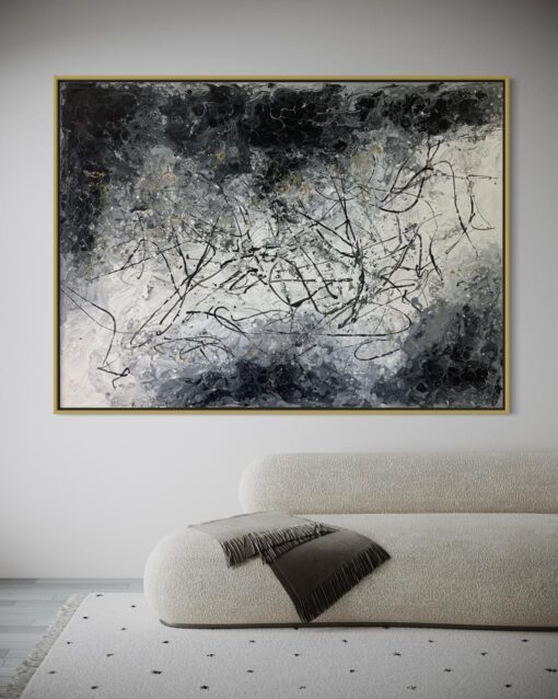 Monochrome Pouring Black and White with Touch of Gold