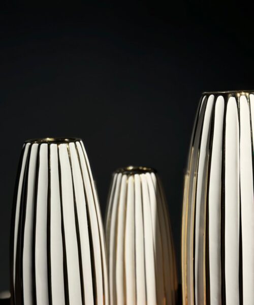 Gold and white vase set(3pcs), Explore more with Artique Gallery for Tableaux & Home Décor, collection of wall art, and antiques.